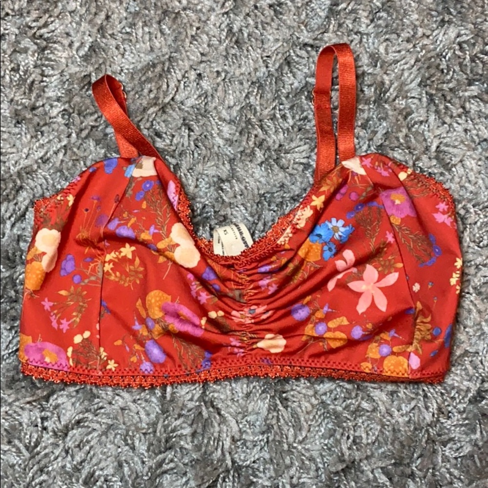 ❌SOLD❌Spell and the Gypsy Bralette Red XS - Picture 1 of 3